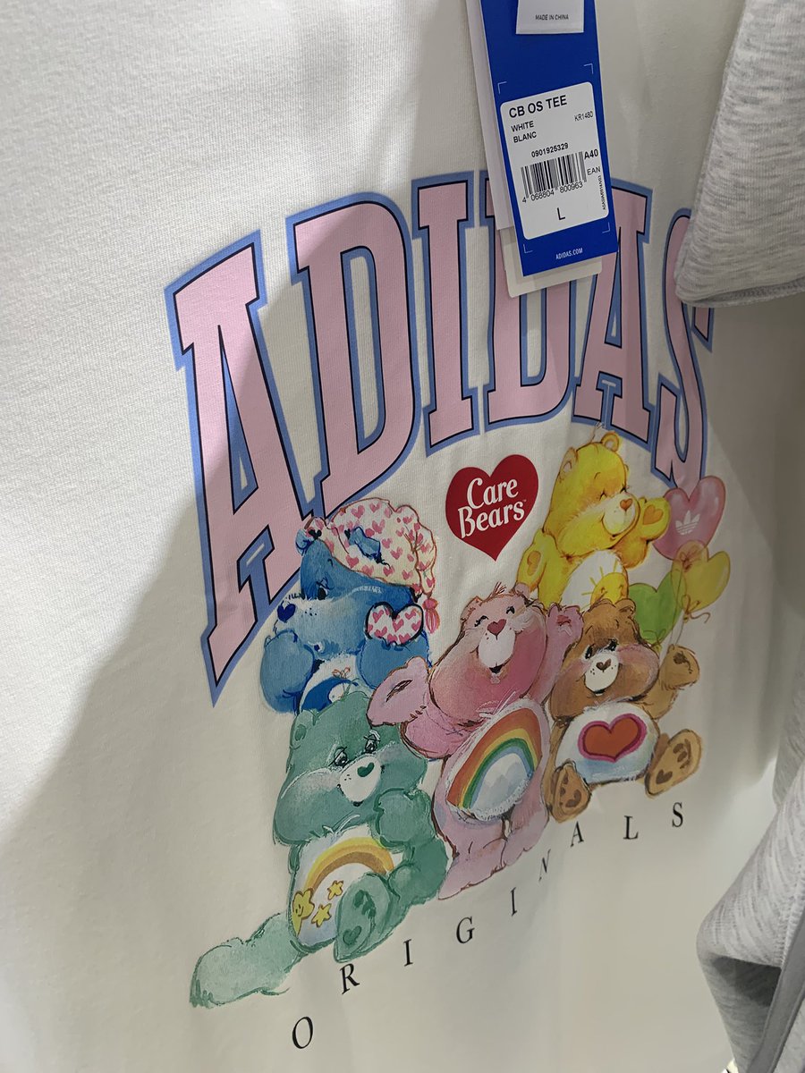 saltedough's tweet photo. Adidas care bears lucu bgt tapi harganya seperempat gajiku https://t.co/oavRvyfv2R