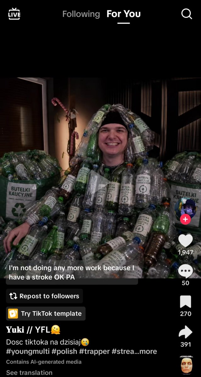 n0tanangelx's tweet photo. #publicshaming Ci na tiktoku sa naprawde jacys przyjebani ??? Przecierz gdyby dred to zobaczyl to by sie zabil kurwa https://t.co/7dr9hhotmi
