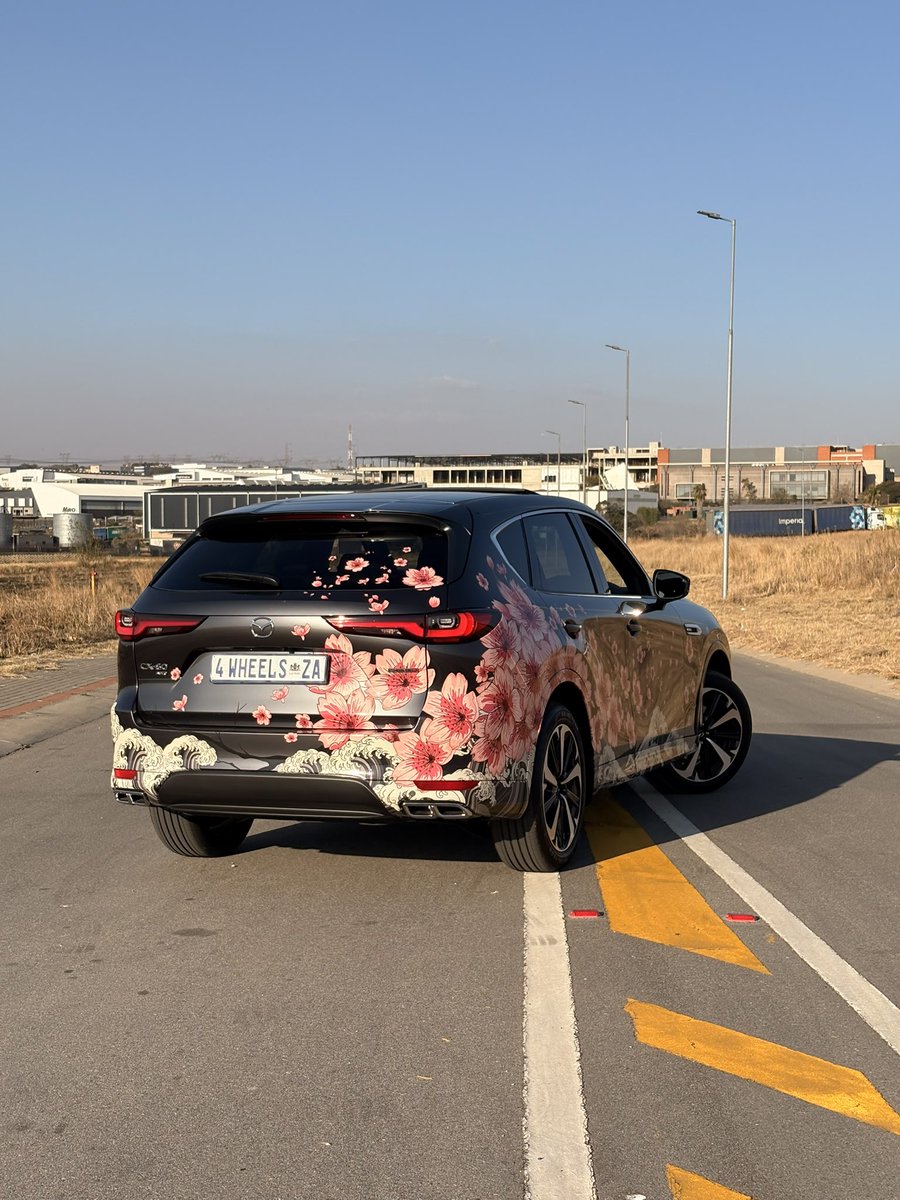 4wheelsZa's tweet photo. Mazda cooked here!!! CX-60 3.3L TAKUMI https://t.co/Lj0p3OIain