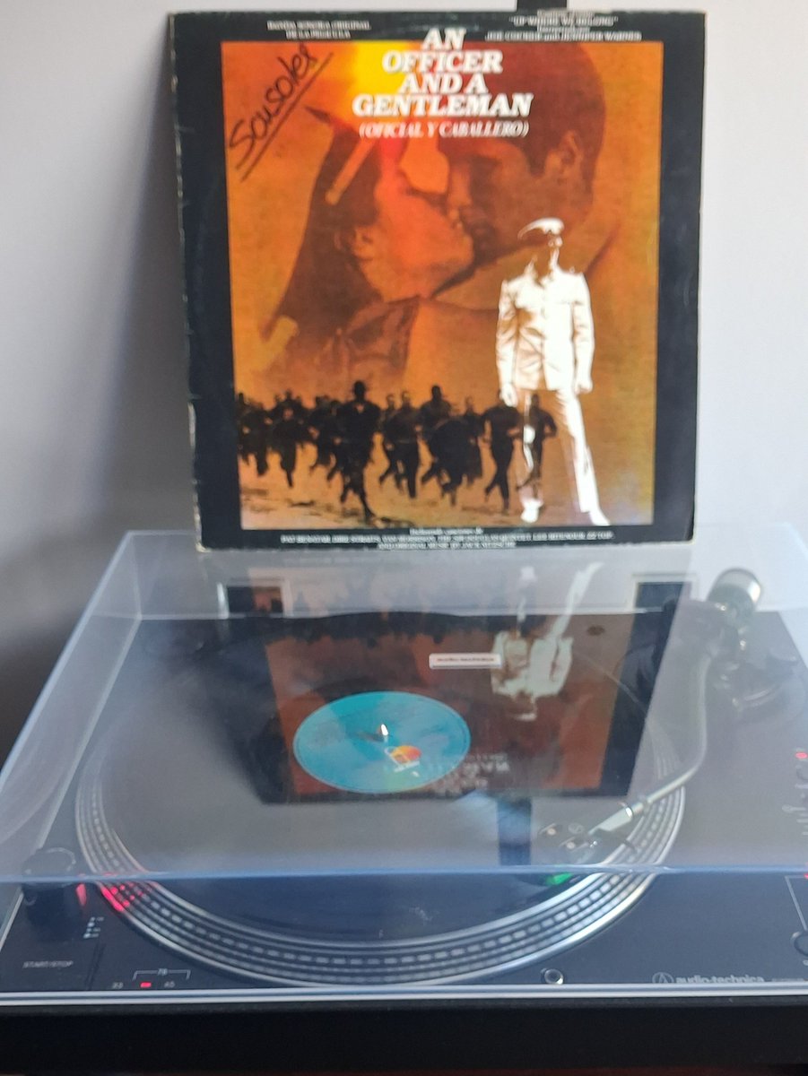 DavidGTato's tweet photo. #Vinileando
OFICIAL Y CABALLERO BSO
(Primera edición española)
#OficialYCaballero #JackNitzsche #BuffySainteMarie #JenniferWarnes #JoeCocker #VanMorrison #ZZTop #PatBenatar #TheSirDouglasQuintet #LeeRitenour #DireStraits https://t.co/RfBSnFZpuA