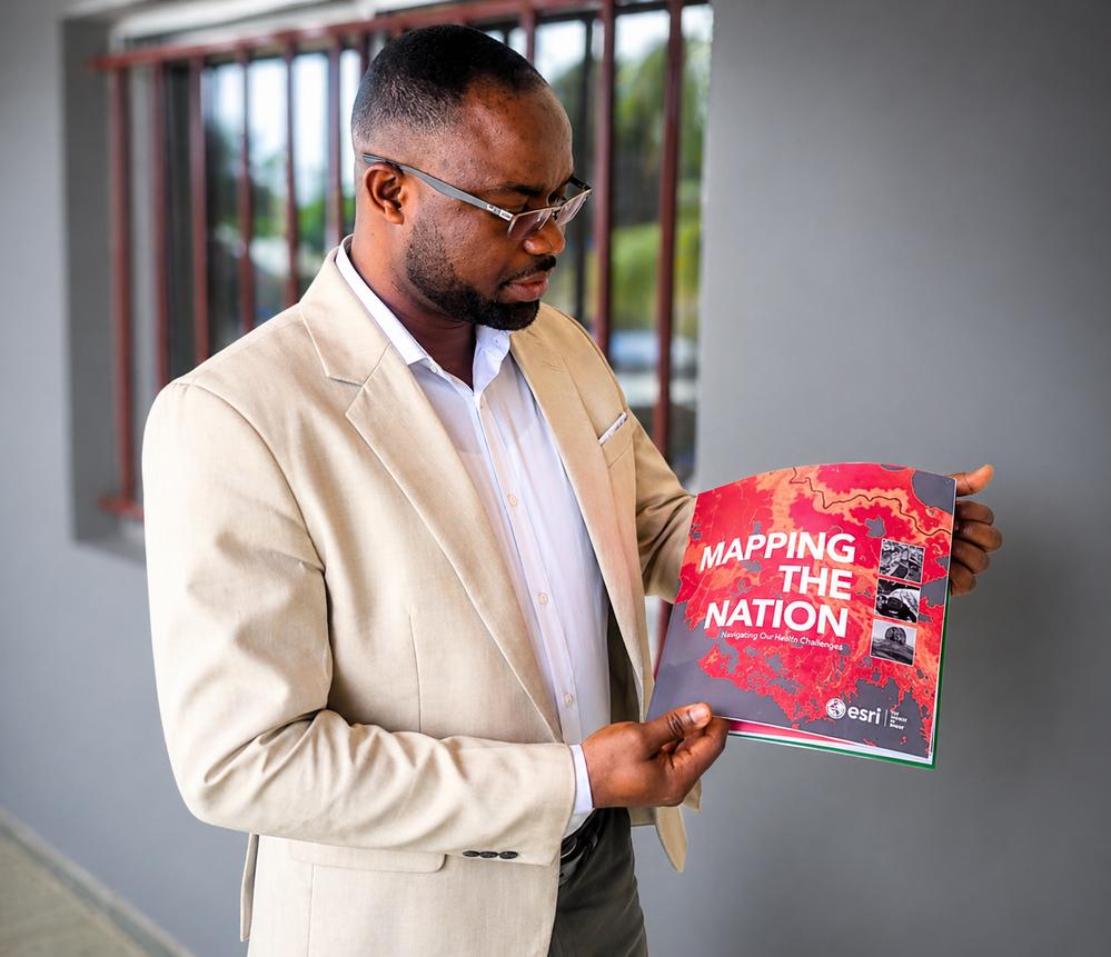 EsriYPN's tweet photo. 📰 From GIS to GeoAI: How My Journey Evolved Beyond Maps 

Read about Godwin's journey from public health GIS to discovering GeoAI and enterprise systems 🙌 https://t.co/4OpzaovNao https://t.co/SHEBmaBVxe