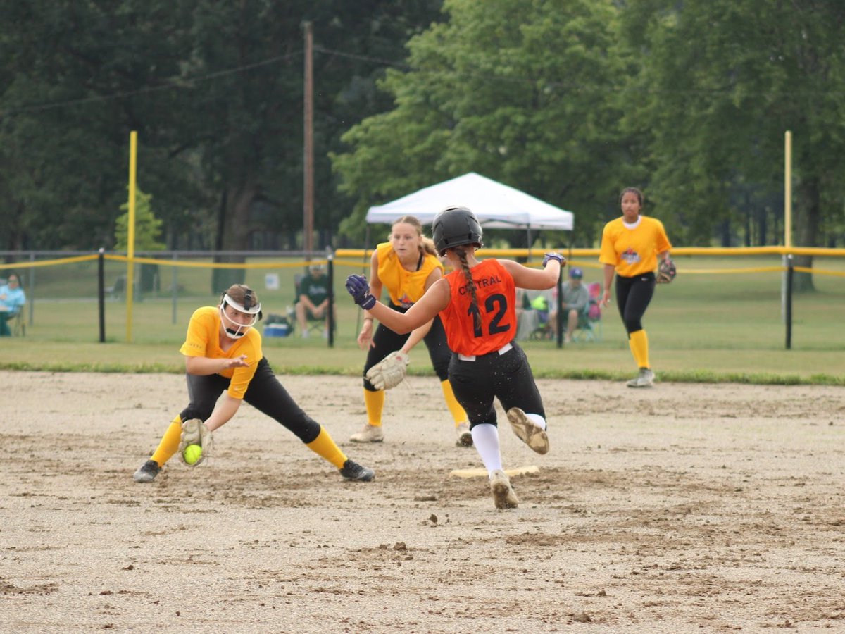 BayStateGames's tweet photo. 2026 Softball Recap 🥎 https://t.co/mZaO8pHjDQ

#fortheathleteinallofus #baystategames https://t.co/ZT0RLIEKE3