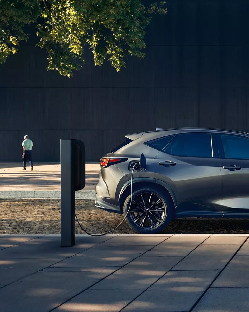 LexusTwickenham's tweet photo. ✨ Receive £500 OFF a new Lexus NX at Lexus Twickenham.
Luxury, craftsmanship and hybrid performance, now with an exclusive saving.
https://t.co/oikSqvcEff
#Lexus #LexusNX #ExperienceAmazing https://t.co/wQijaw4Fze