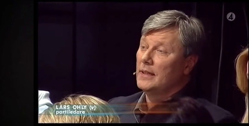 fadgadget66's tweet photo. Det kan vara en bra början att ta avstånd från Lars Ohly innan man börja kasta sten. Ohly satt i tv och kallade SD för quislingar. Länk i kommentar 

Det är rätt hög tid att folk sansar sig. K https://t.co/dIjv7UQdIi