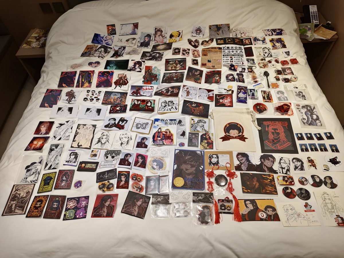 Fantomu_fish's tweet photo. 月o好好玩，我现在已经是一个超级布展高手了 https://t.co/IoYQF5t6Qk