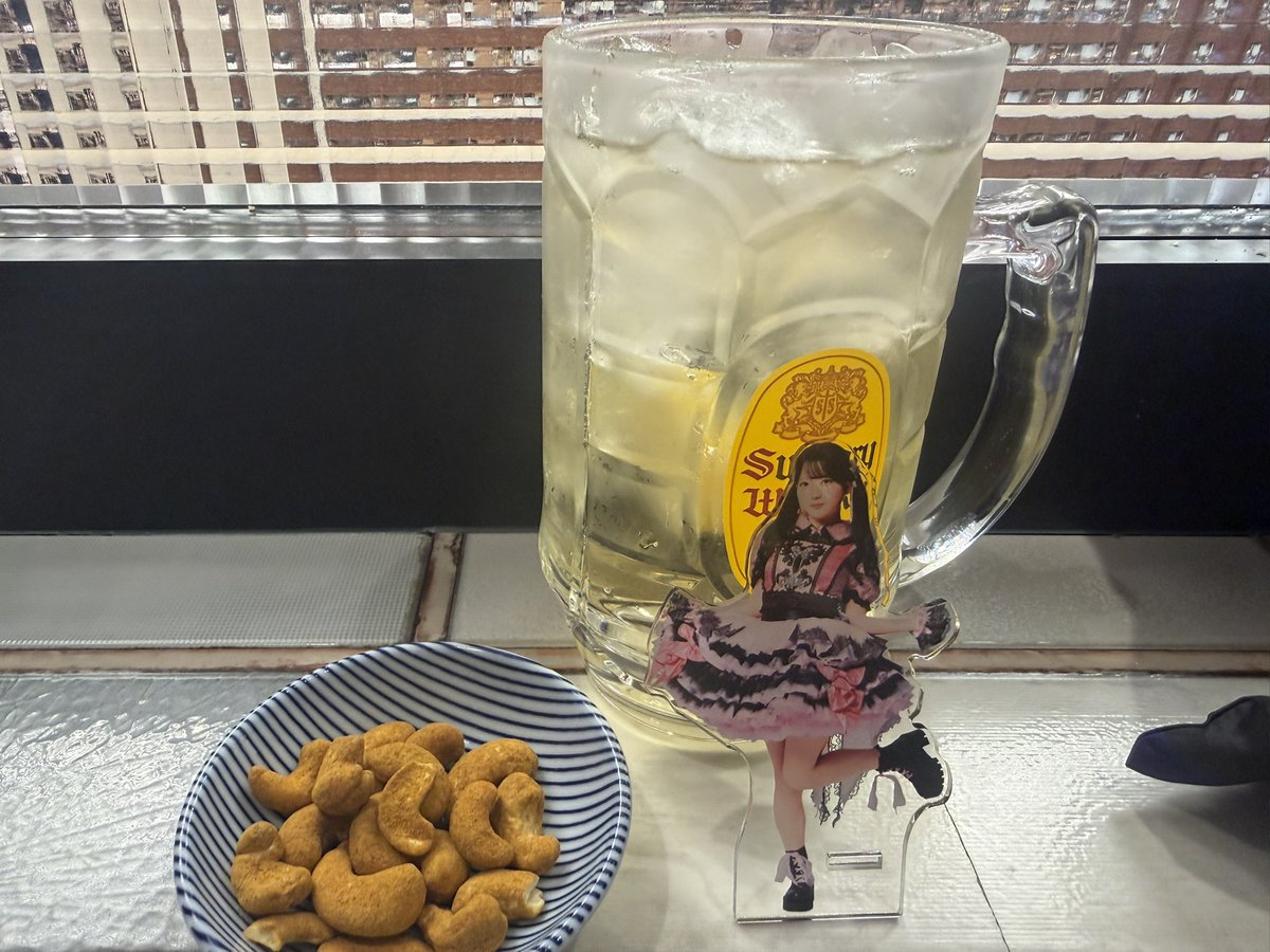 Eq0P0's tweet photo. 行ってきたー！
界隈友達いなすぎるからいつめんの飯会に混ざりに来た笑 https://t.co/ThP3PJdlt3