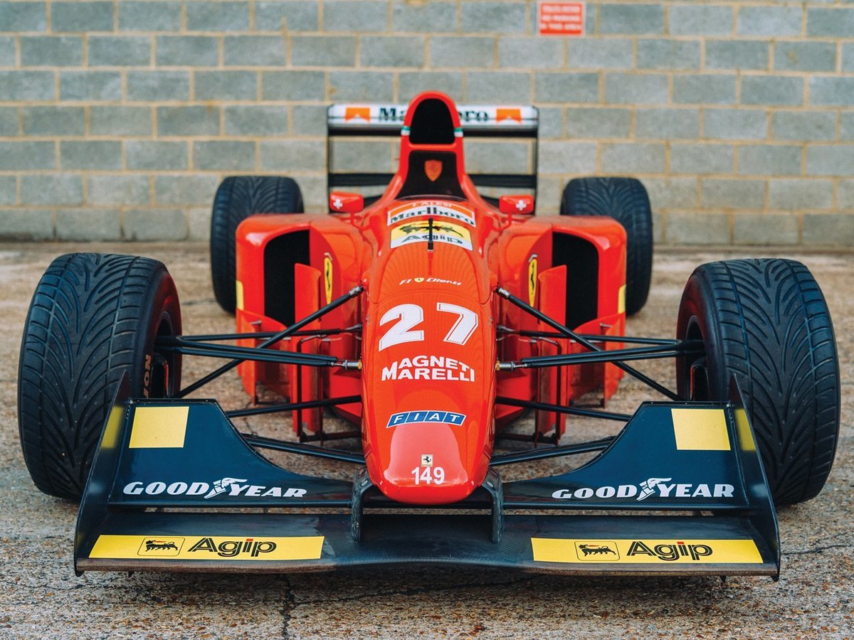 rocketengine's tweet photo. Ferrari 412T1B、
412T1の流麗な美しさを完全に破壊して、あるものを可能な限り利用して再構築した現地改修的なデザインが好き https://t.co/fX0MHrJfAP