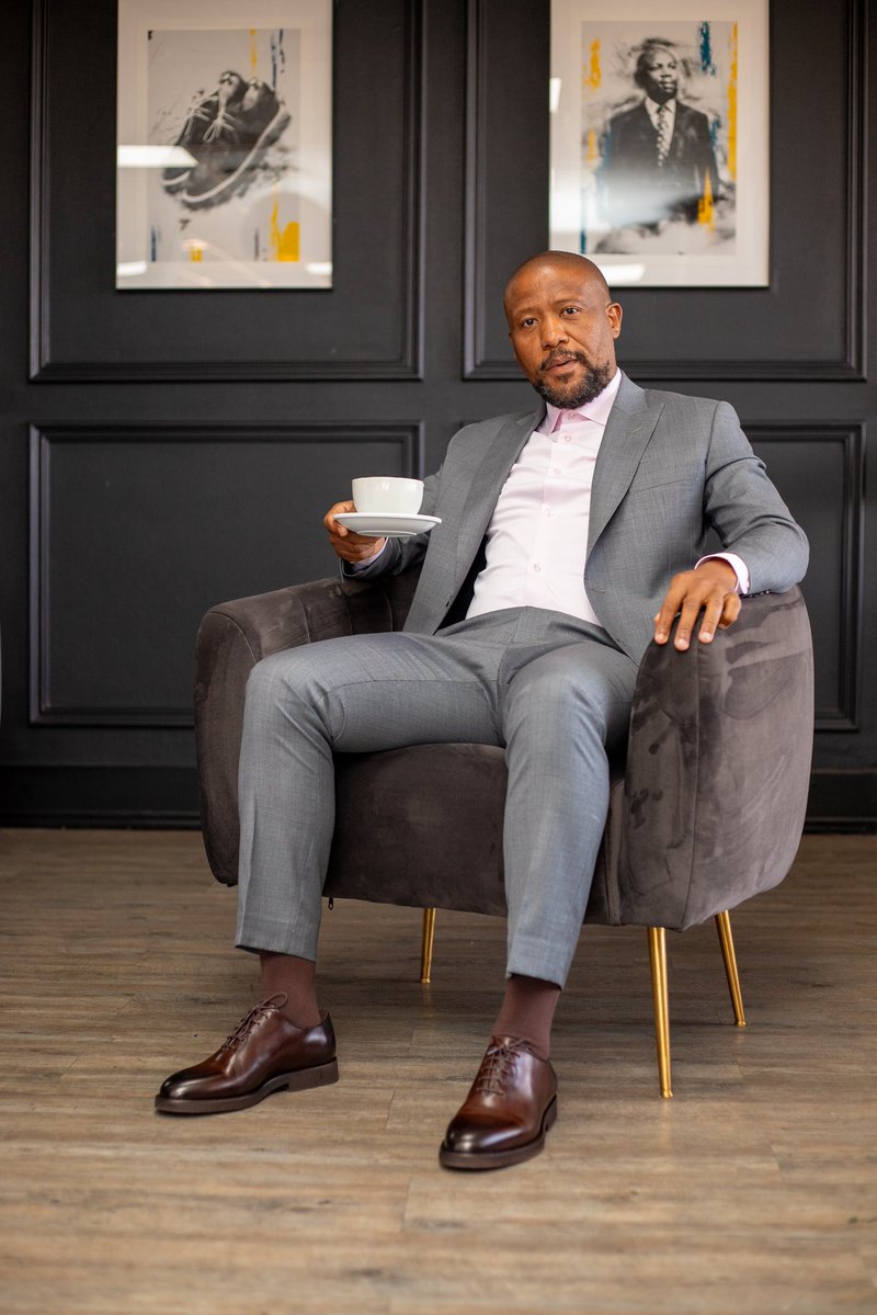 TshepoTsala's tweet photo. A Grey RFM 2 Piece Suit, with our Pink 100% Cotton Shirt👌🏾🪡🧵 https://t.co/RMrcDngD7Z