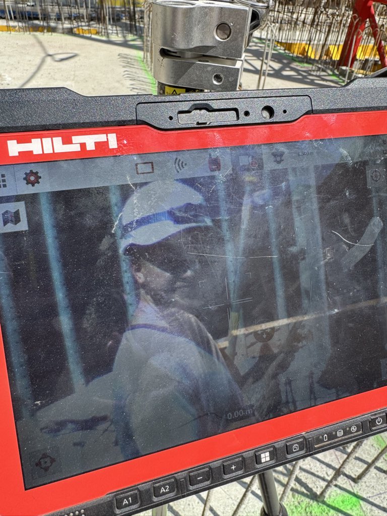 _Vienna_calling's tweet photo. Кто знает - тот поймёт #hilti https://t.co/ILEOXR34CJ