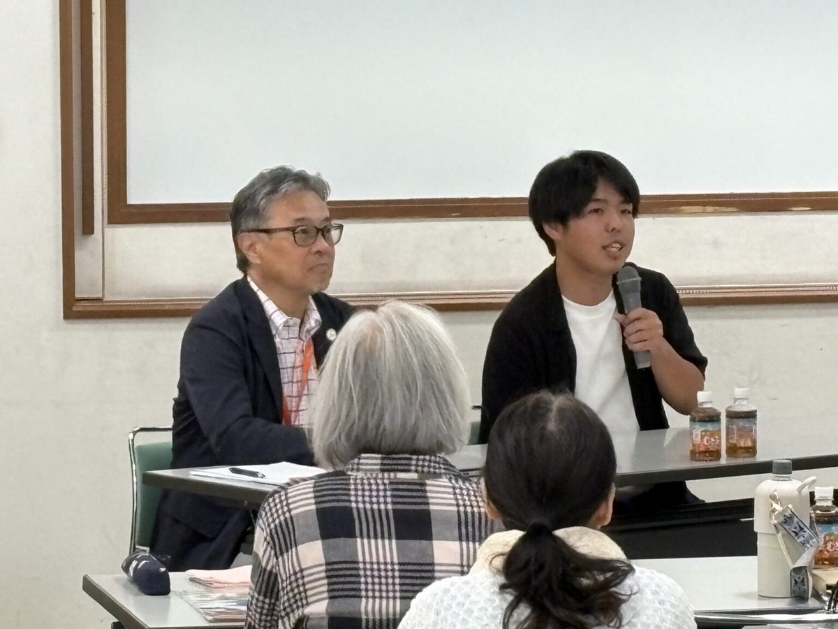 irifuneryo's tweet photo. 昨日、里親支援センターウェルこころ主催、施設長・城村と卒園生の都晴人さんのトークイベントが開催されました。
「児童養護施設からの自立」について一緒に考える、大変有意義な時間となりました。
暑い中ご参加いただいたたくさんの皆様、ありがとうございました。
#大阪市 #児童養護施設 #自立 https://t.co/HBqcr7YFFR