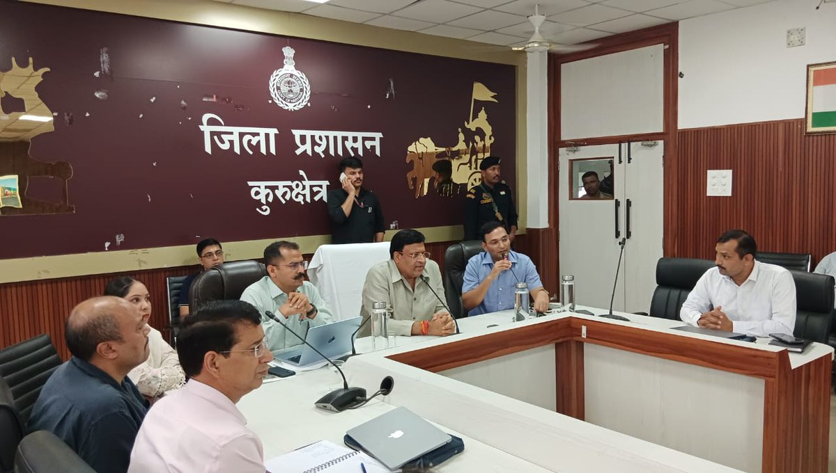 DistrictKKR's tweet photo. हरियाणा के शहरी स्थानीय निकाय, राजस्व एवं आपदा प्रबंधन और नागरिक उड्डयन विभाग मंत्री विपुल गोयल ने कहा कि भगवान श्री कृष्ण की कर्मभूमि धर्मक्षेत्र कुरुक्षेत्र ऐसी धरोहर है, जिनको विश्व भर में पूजा जा रहा है।
#dckurukshetra #diprokurkshetra #kurushetra https://t.co/WK0FjbUarN
