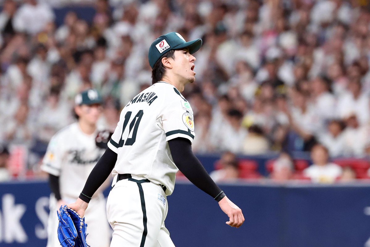 takafullc2's tweet photo. たかほーーー！！

ホークス4連勝！！

上沢直之投手が7回無失点の好投で6勝目！！

山本祐大選手が決勝犠飛！！

柳田悠岐選手が3安打！！

牧原大成選手が2安打＆好守！！

#sbhawks #鷹フル https://t.co/jlnvI7MpUk