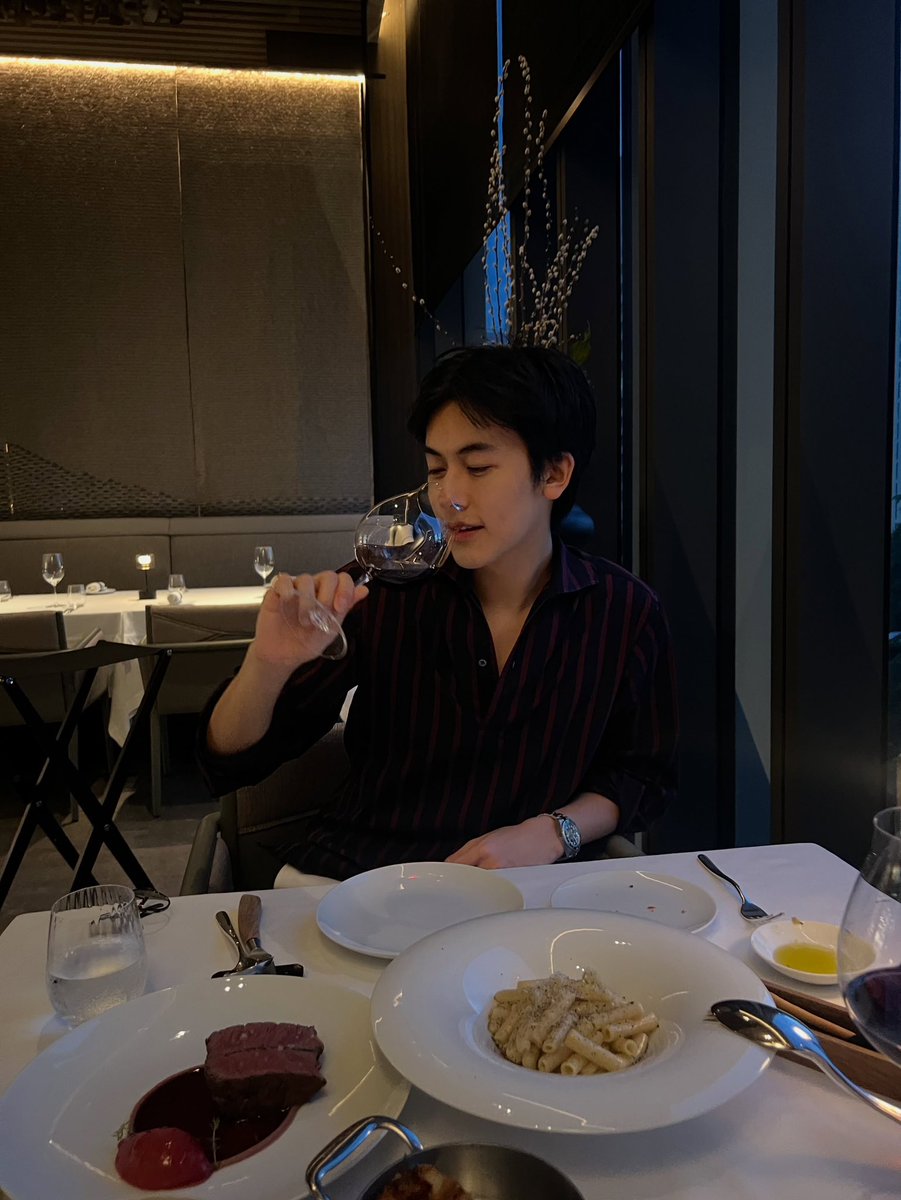 bloominggboy's tweet photo. กร พ้อกสี : ไทบ้าน

บ้านได๋ล่ะท่าน😭😭😭😭😭😭😭😭😭 https://t.co/wpBqYfBREN