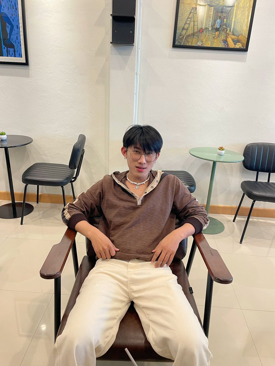 Ksspn10's tweet photo. Chocolate ☕️ #เลิงนกทา #นัดเย็ดเลิงนกทา https://t.co/sHtzLGGKcy