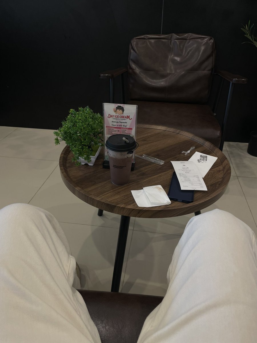 Ksspn10's tweet photo. Chocolate ☕️ #เลิงนกทา #นัดเย็ดเลิงนกทา https://t.co/sHtzLGGKcy