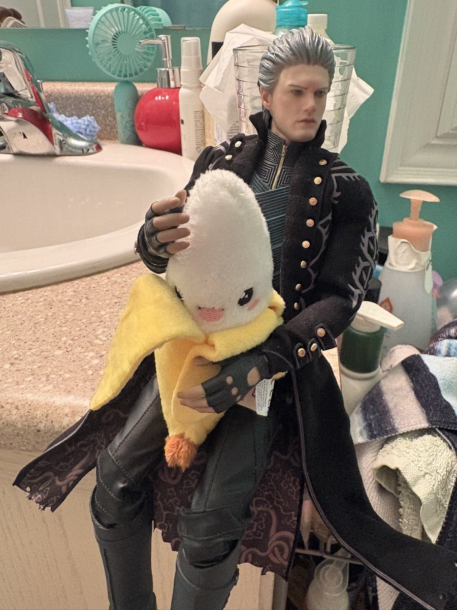 impalersflame's tweet photo. he has a friend #vergiltuesday https://t.co/uEuUjfCYJi