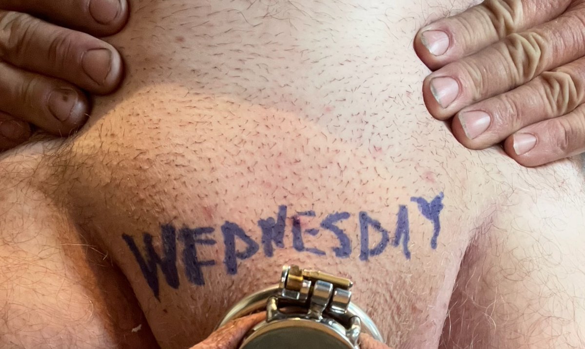 WednesdayMack's tweet photo. @PrestonSmith545 This Wednesday was also the 10th day of lock-in. The "10" was in his balls. https://t.co/RIRQZeO4mE