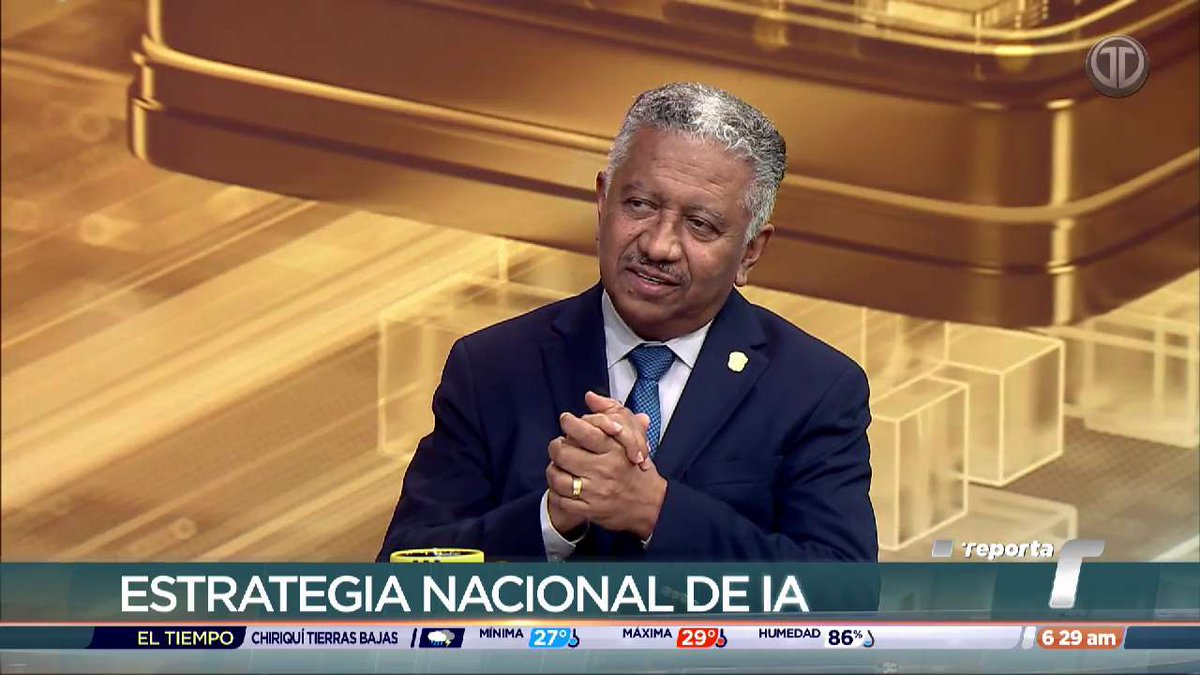 TReporta's tweet photo. “Es una estrategia importante, una estrategia de tecnologías avanzadas, que es crítica para nuestro país, es crítica porque nos ayuda a la transformación social, mejorar la productividad, mejor competitividad, nos ayuda también a diferenciarnos, esto atrae talento, esto atrae inversión”, Eduardo @EortegaBarria, secretario de @senacyt, sobre la Estrategia Nacional de Inteligencia Artificial y Semiconductores.