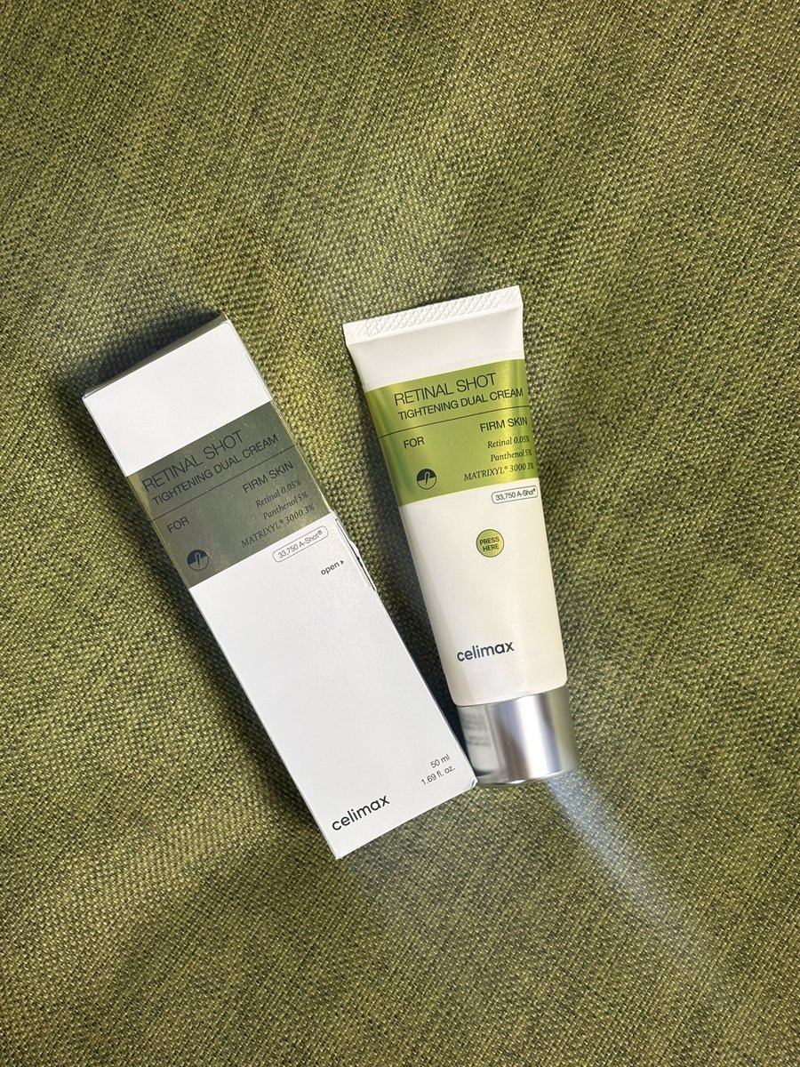 HYTSalon22's tweet photo. celimax   @Celimax_twt   @celimax_japan 
RETINAL SHOT TIGHTENING DUAL CREAM

レチナル配合なのに使い心地がなめらかで、
夜のスキンケアに取り入れやすいのが嬉しい😌

✔️気になるハリ不足にアプローチ
✔️しっとりするのにベタつきにくい
✔️翌朝は肌がふっくらしたような、なめらかな触り心地

エイジングケアを始めたい人や、
肌のハリ感を意識したい人、
刺激感が気になる人は少量から試して、
自分のペースで取り入れるのがオススメです🫶🏻

#PR #celimax #セリマックス #レチナル #レチノール美容 #レチナルクリーム #韓国コスメ #韓国スキンケア #エイジングケア #ハリケア #ツヤ肌 #スキンケア好きさんと繋がりたい #美容好きな人と繋がりたい #コスメレビュー #美容垢 #毎日スキンケア
#美容垢さんと繋がりたい #コスメ垢 #コスメ垢さんと繋がりたい