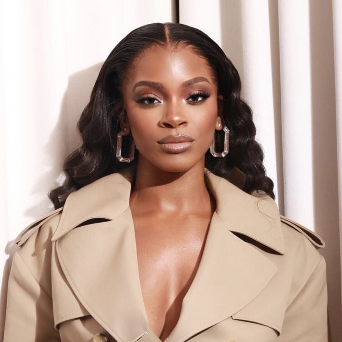 blackishpress's tweet photo. ‘New Apartment’ by Ari Lennox is ranked #42 on the 50 Greatest R&amp;B Songs of All Time

Via Essence https://t.co/fhSWFkWC1B
