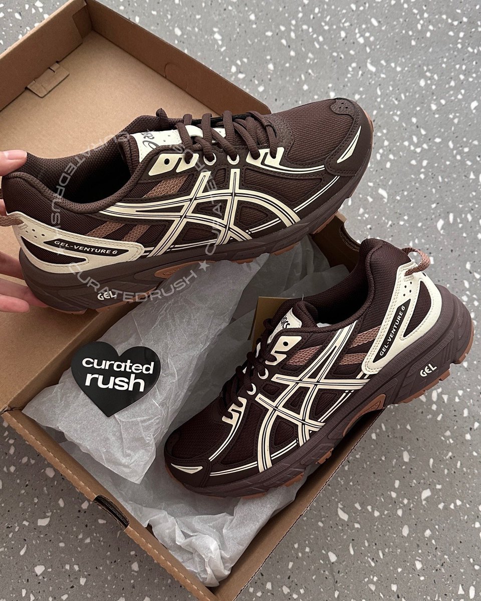 baleiit's tweet photo. ASICS BROWN INI CAKEP BANGET JUJUR 😭 https://t.co/gV4zUITyjk