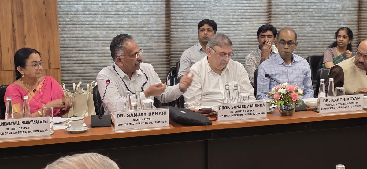 DhrHtain's tweet photo. HTAIn is delighted to welcome our newly constituted Medical Technology Assessment Board under the Chairmanship of Dr. Rajiv Bahl, Secy DHR & DG ICMR. Ms Manisha Saxena, JS DHR & Dr Shankar Prinja, Director HTAIn briefed the Board on #HTAIn activities & sensitized members on #HTA https://t.co/Xwysl31Z4C