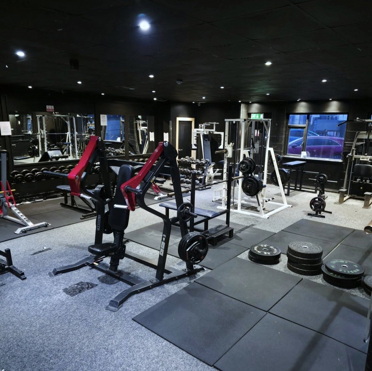 danhinvesting's tweet photo. How my gym pays me a passive income...💰

I own a small unmanned 24/7 gym in the north of England. I have managed to turn it into a 95% passive income.

All the members pay via direct debit. When signing up each member gets a membership card that they use to scan in to the gym. If you don't have a card you can't unlock the door to get in. 

I also rent the space to personal trainers. The trainers are all self employed and pay me monthly to use the gym. I don't interfere with anything they do. Aslong as they pay me I'm happy 😂. The trainers work in the gym 7 days per week  so I have piece of mind if anything happens while I'm not there il be notified pretty quickly. 

I have access to all the gym cameras on my phone and I can also unlock the door and see the door activity via an app on my phone. 

My only essential jobs are to make sure new members have access cards, payments are up to date, the gym is clean and the equipment is safe and operational. 

It takes maybe 1 hour per day to do this...

Setting the gym up this way has given me alot of freedom to earn money in other ways and also be around alot more to help with the kids. 

It's taken about 10 years to get to this point but it's been worth it. I own all the equipment, there's no debt and the numbers are getting stronger year on year. 

I don't have much in my pension pot but I have this! 💪