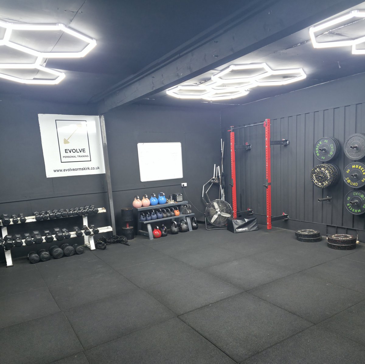 danhinvesting's tweet photo. How my gym pays me a passive income...💰

I own a small unmanned 24/7 gym in the north of England. I have managed to turn it into a 95% passive income.

All the members pay via direct debit. When signing up each member gets a membership card that they use to scan in to the gym. If you don't have a card you can't unlock the door to get in. 

I also rent the space to personal trainers. The trainers are all self employed and pay me monthly to use the gym. I don't interfere with anything they do. Aslong as they pay me I'm happy 😂. The trainers work in the gym 7 days per week  so I have piece of mind if anything happens while I'm not there il be notified pretty quickly. 

I have access to all the gym cameras on my phone and I can also unlock the door and see the door activity via an app on my phone. 

My only essential jobs are to make sure new members have access cards, payments are up to date, the gym is clean and the equipment is safe and operational. 

It takes maybe 1 hour per day to do this...

Setting the gym up this way has given me alot of freedom to earn money in other ways and also be around alot more to help with the kids. 

It's taken about 10 years to get to this point but it's been worth it. I own all the equipment, there's no debt and the numbers are getting stronger year on year. 

I don't have much in my pension pot but I have this! 💪