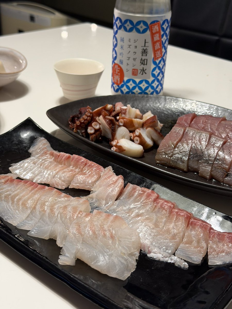 matarakuda57's tweet photo. 今日はお刺身🐟 https://t.co/X8i3Q2aAbl