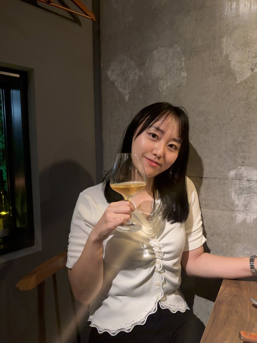 200308milan's tweet photo. ワインって美味しいですよね🍷 https://t.co/KHdB1vNTsk
