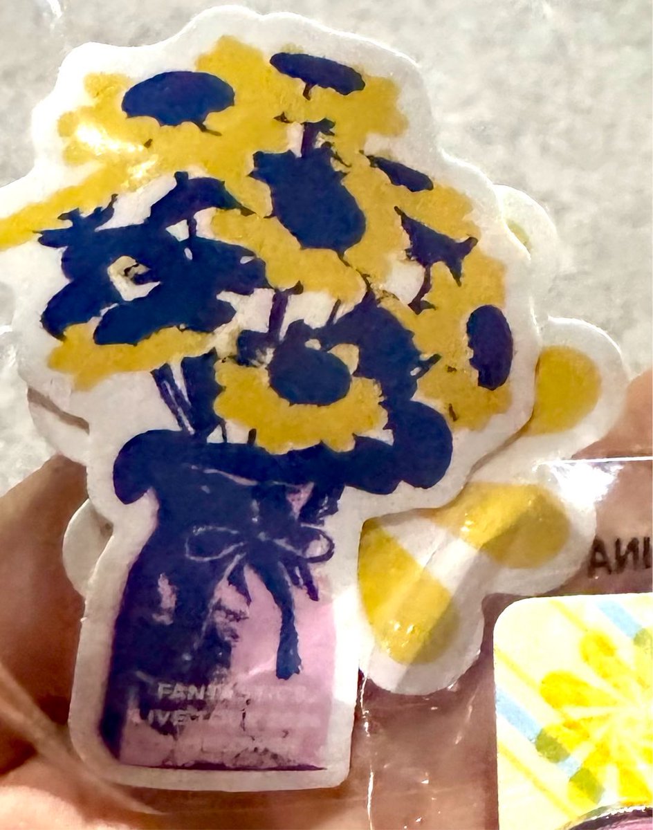 arharhs's tweet photo. FANTASTICS ファンタ SUNFLOWER  
ガチャ カプセル 交換 グッズ BOT

【譲】
木村慧人 堀夏喜 八木勇征 瀬口黎弥 世界
ステッカー コインシリンダー

【求】買取
中島颯太  
缶バッジ クリアチャーム ミニアクスタ フォトカ 
シクレ
有明2日目ポストカード、ワッペン

比率違価格相談◎過去ポスト◎ https://t.co/oMGe3vJerd