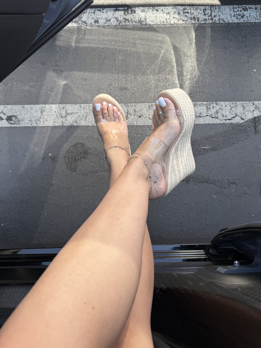 missheels0707's tweet photo. Same clear wedges, two car angles—which view shows them better? https://t.co/Dx0sh7iRs7