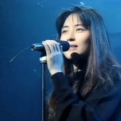 ZARD5552's tweet photo. 絡み付く 指先に意味はあるの？

I want to know

もう何もかも嫌になる程

愛して夢を見させて https://t.co/nIO5zxoT4n