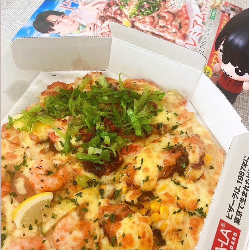 udon325pt's tweet photo. 健康診断が終わったので夏のプレ味アムなんちゃらをいただきます🍕 https://t.co/hZmDsPfIB6