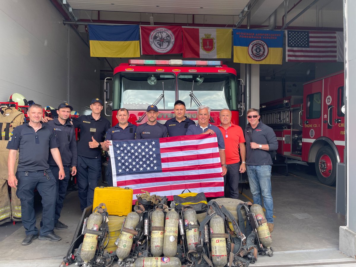 AmbulancesU's tweet photo. We are working shipping more emergency vehicles (126 &amp; 127). We want to pause and express our gratitude to all of our supporters, donors and partners from around the world that have helped us answer God's call to help the people of Ukraine. Thank you. #UkraineWillWin #grateful https://t.co/UonxGnQCri