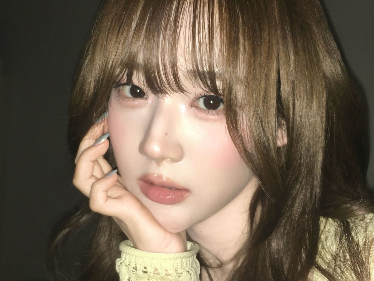 S2O806's tweet photo. 260804 프롬 #윤서연 https://t.co/jnvt4a55W9