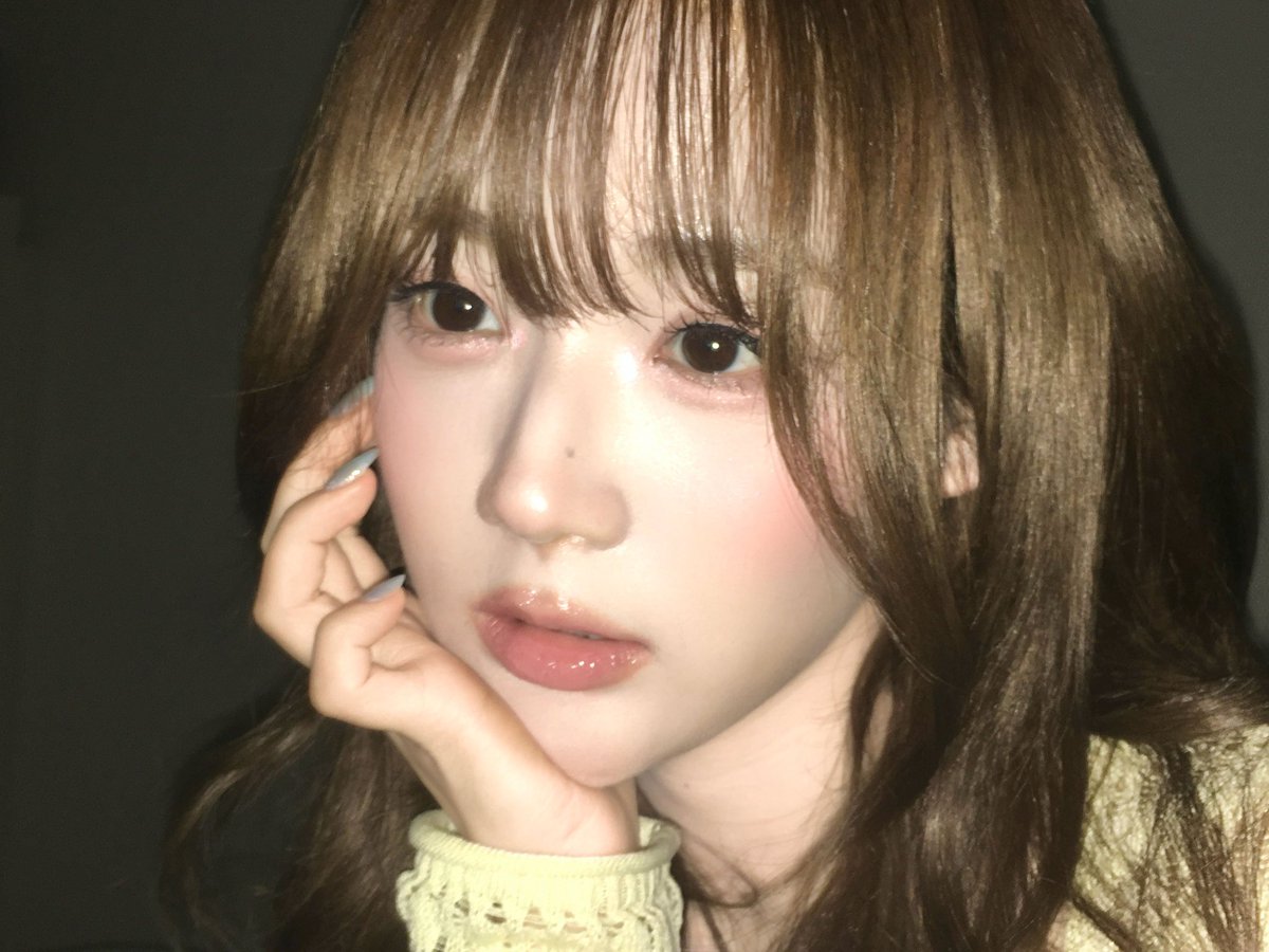 S2O806's tweet photo. 260804 프롬 #윤서연 https://t.co/jnvt4a55W9