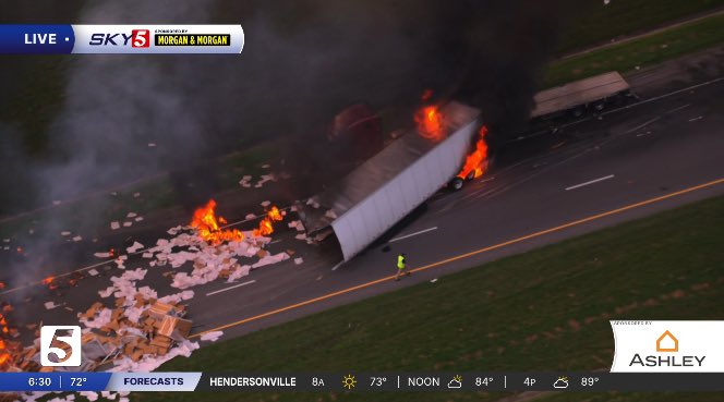 TonySloanTV's tweet photo. BREAKING: Sky 5 is showing a huge accident on I-65 and Bethel headed north. A semi is on fire. This is near the Goodlettsville area. No word on injuries. North bound lanes are completely closed. https://t.co/q5Uwza7nKW