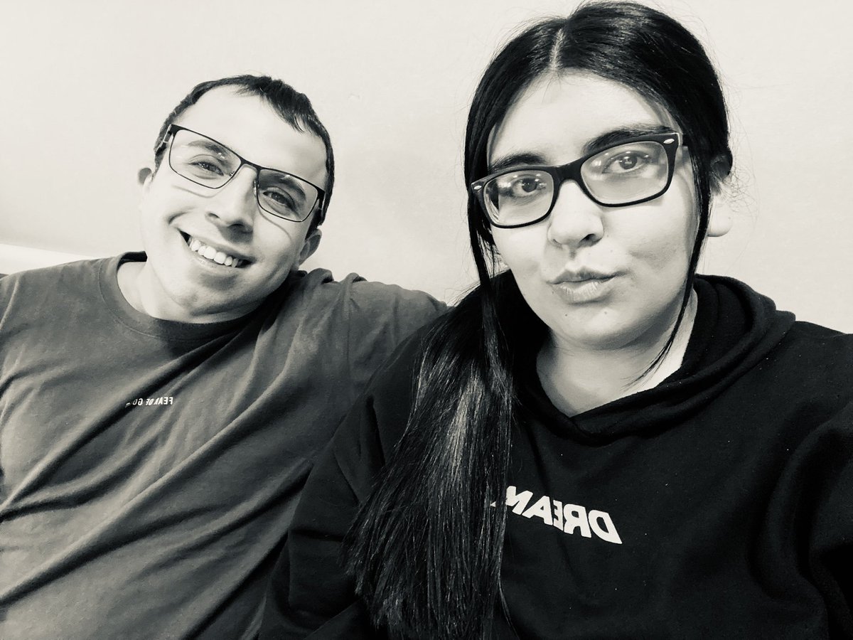 nicool_vallejos's tweet photo. No sé cómo despedirme del amor de mi vida. Solo sé que duele más de lo que imaginé.

No quiero decir “hasta siempre”, porque mi corazón no puede hacerlo. Prefiero creer que esto es solo un hasta luego.

Te voy a amar siempre. Te amo… nos vemos🥺😭❤️🫶🏻 https://t.co/ZySWgJirmh