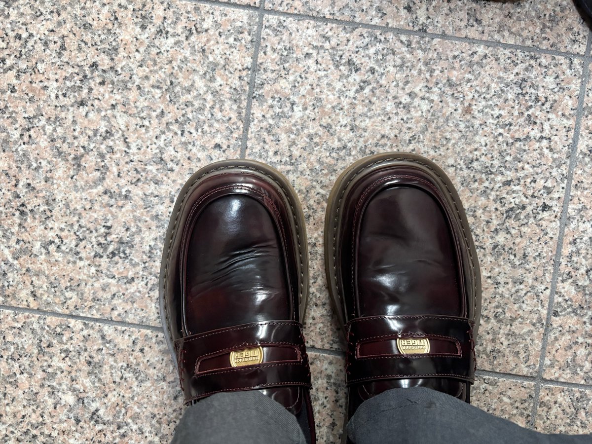 ume_afp's tweet photo. \\New Shoes🆕// https://t.co/HvC7IgSfU5