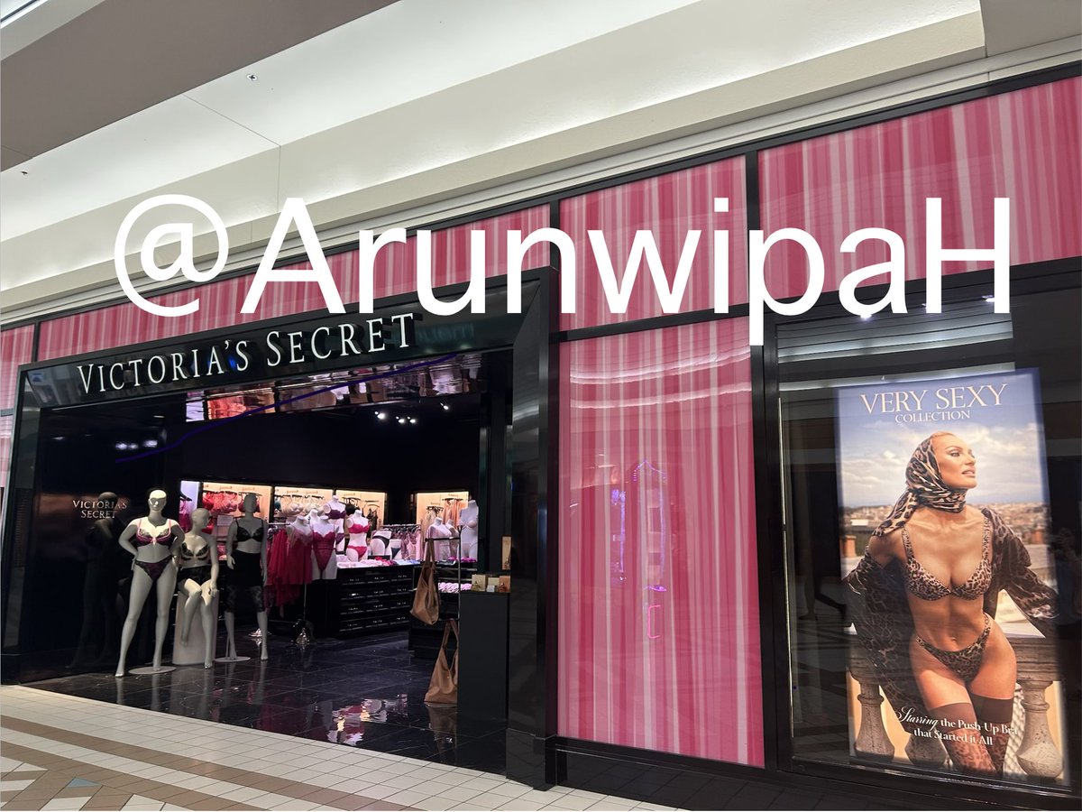 ArunwipaH's tweet photo. รับหิ้ว Victoria’s Secret นะคะ แม่ค้าเข้าช็อปเอง 
หิ้วเฉพาะเสื้อผ้า กระเป๋าเล็กๆ น้ำหอม ค่ะ

และสินค้ามีตามในเว็บนี้นะคะ กลับถึงไทย 21-22  สค ค่ะ 
https://t.co/Dbtj18YPiU

#victoriasecret #VictoriasSecret #victoriasecretthailand #หิ้วvictoriasecret #วิคตอเรียซีเครท https://t.co/hgqfvVBQBX