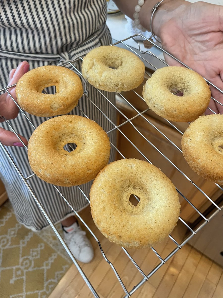 beefreeGF's tweet photo. Gluten-free vanilla cake donuts, fresh from the oven! 🍩✨

These soft, fluffy donuts are made with gluten-free flour, yogurt, warm nutmeg, and vanilla for a classic homemade treat. Enjoy them plain, dip them in a simple vanilla glaze, or roll them in cinnamon sugar while they're still warm.

Now for the fun part... what topping would you add? 🍓🍫🥜 
Warrior Mix crumbs anyone?