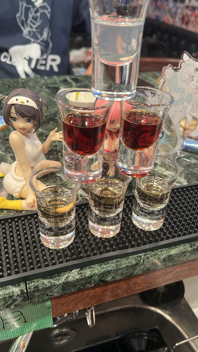 hu_tya034's tweet photo. 大寝坊すみません💦
出勤しました！ https://t.co/SwbZhmIEoS