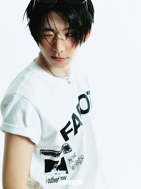 for_qkrhan's tweet photo. park han b-cut for cosmopolitan korea

“what do you want to say to foha?”

🐈‍⬛: regardless of speed, my direction is always towards foha

#AHOF #아홉
#HAN #박한 https://t.co/73d6nriv81