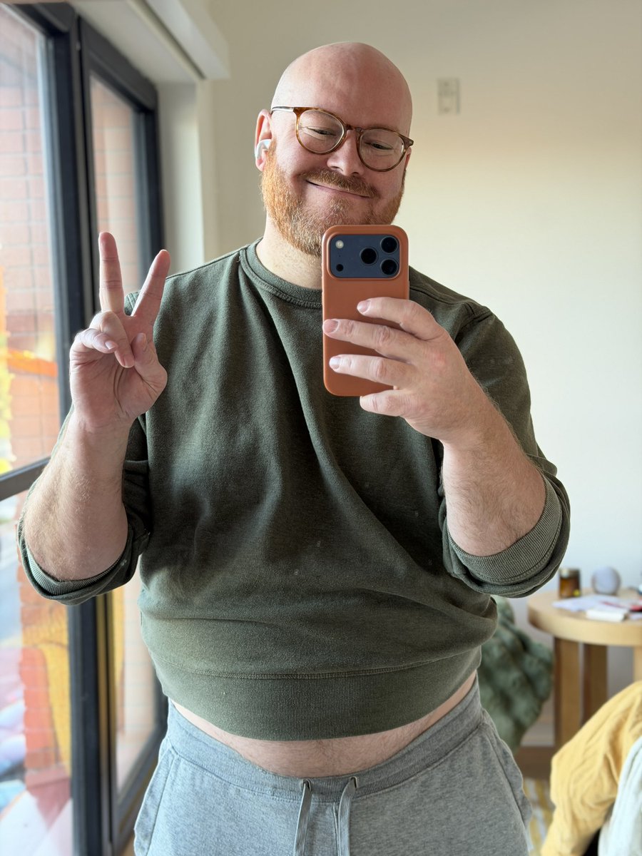 just_ateddybear's tweet photo. all my favorite clothes are shrinking in the laundry :( https://t.co/fPItSssVb2