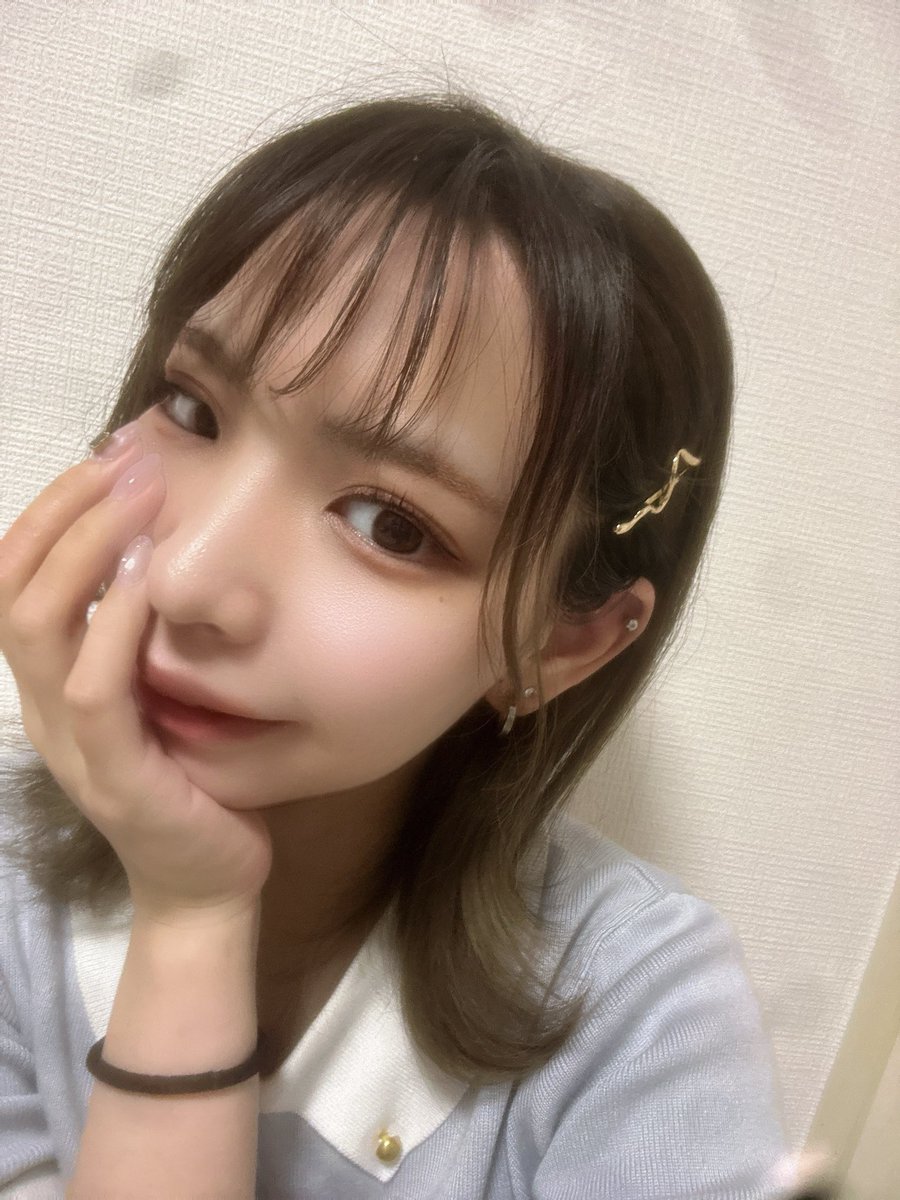 nonman122's tweet photo. 馴染みすぎて分からん涙ボクロ🤣 https://t.co/pKEktzkdfw