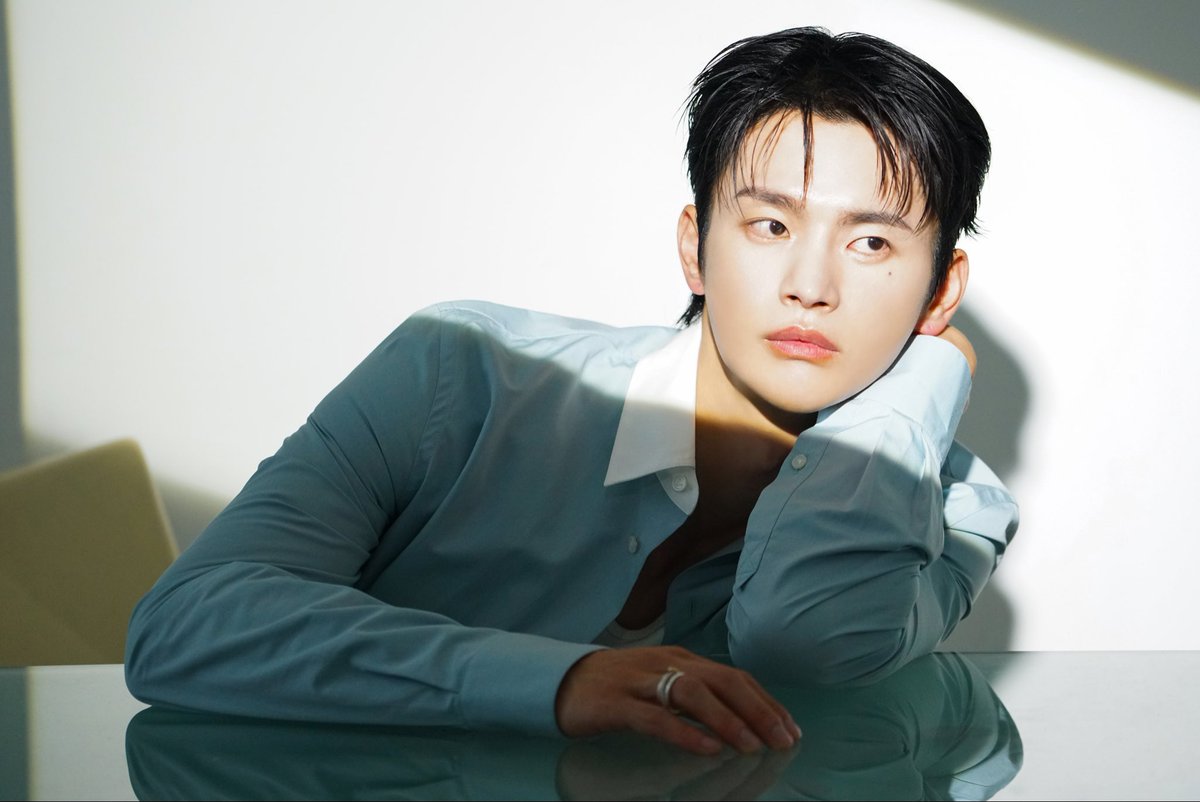storyjcompany's tweet photo. [#📝]
서인국♥럭셔리

📸 https://t.co/Owe4zzTvWH

#서인국 #SeoInGuk #ソ・イングク @Whatsup_Inguk 
#럭셔리 #LUXURY #화보 #비하인드  
#스토리제이컴퍼니 #Storyjcompany #네이버블로그 https://t.co/bjbjRbqE9X