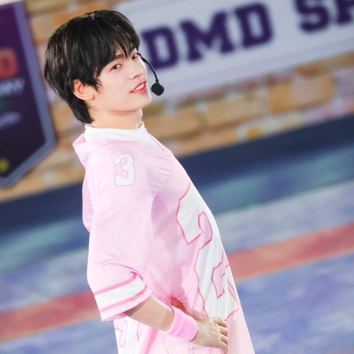 vienscript's tweet photo. #teeteepor mature🔞 one-shot AU

*GEE! *

When pip dance Gee pakai rok, berakhir 'nge-dance' di atas titi
https://t.co/a3yORH6ORl

1.995 words
©vienscript https://t.co/vSLASQ0fgk