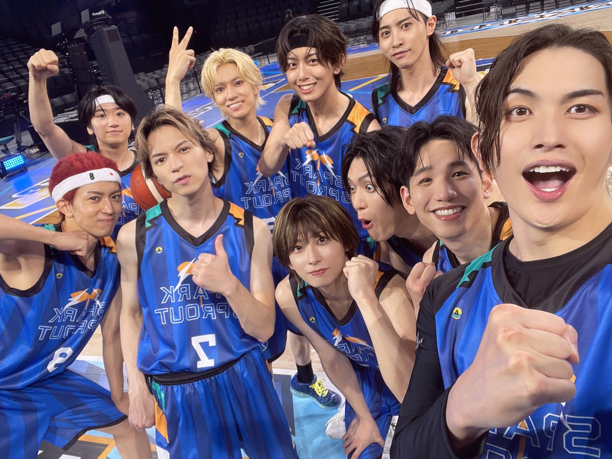rjpmission's tweet photo. 『ACTORS☆LEAGUE in Basketball 2026』
ご来場ご視聴、そして沢山の応援本当にありがとうございました🏀

勝ったぞーーーー‼️‼️💪✨

全員で守って全員で攻めて、全員で声を掛け合って全員で鼓舞し合う
チームが1つになって勝ち取った勝利だと思います😌🙏

そしてお互いのチームがリスペクトを持って楽しく真剣勝負できたんではないかと思います！！

最高の1日‼️
#アクターズリーグ 最高‼️
SPARK SPROUT最高‼️
バスケ最高‼️
ワンチーム👍👍