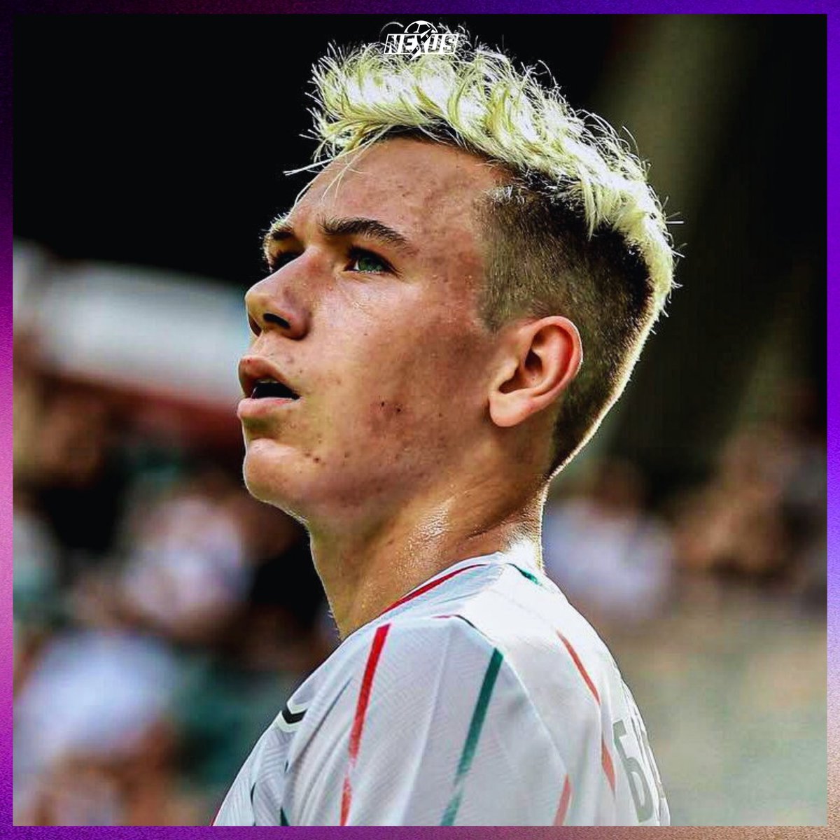 nexustransfer's tweet photo. 🚨 Galatasaray - Aleksey Batrakov transferinde son durum: (Yakup Çınar)

🔸 20-25 M€ civarı bonservis bedeli
🔸 7-8 M€ menajer komisyonu
🔸 5 M€ maaş beklentisi https://t.co/WCANI6Y4wu